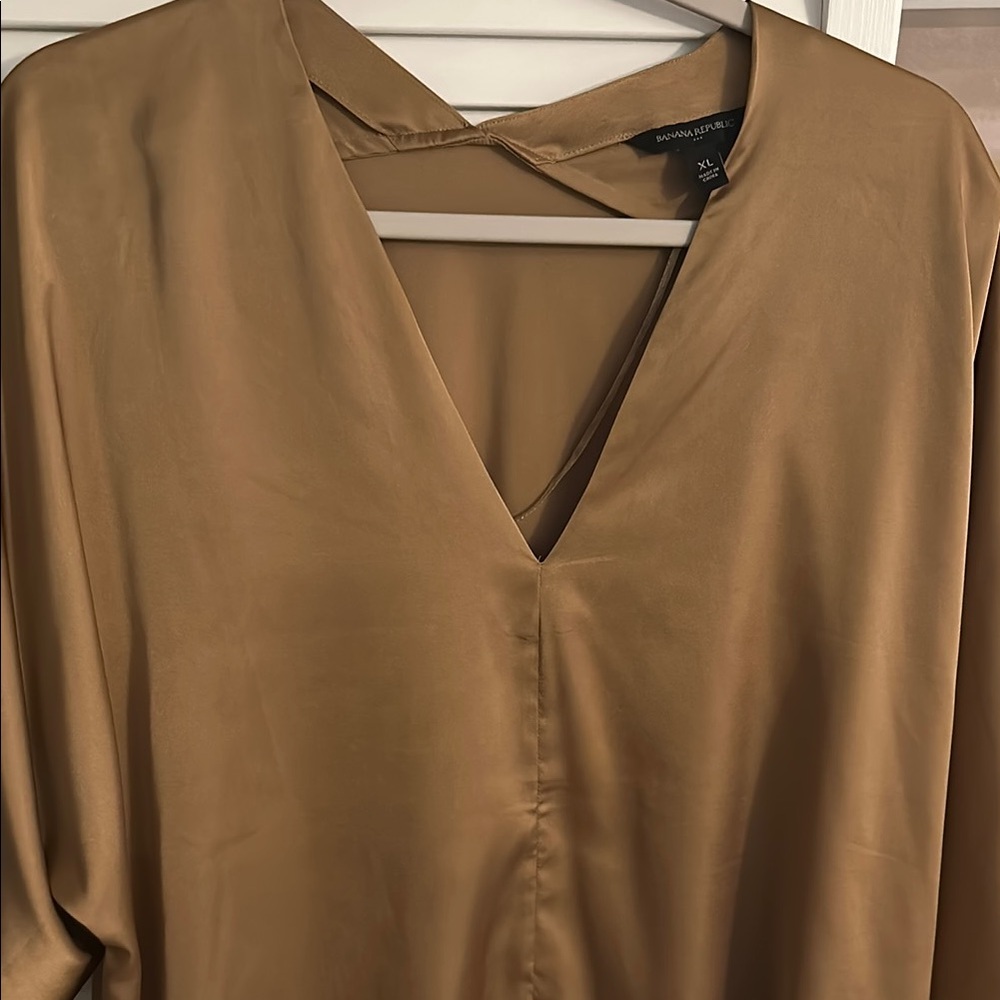Banana Republic Tan V-Neck Blouse